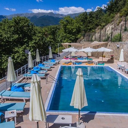 Nymfes Hotel Loutraki  Bagian luar foto