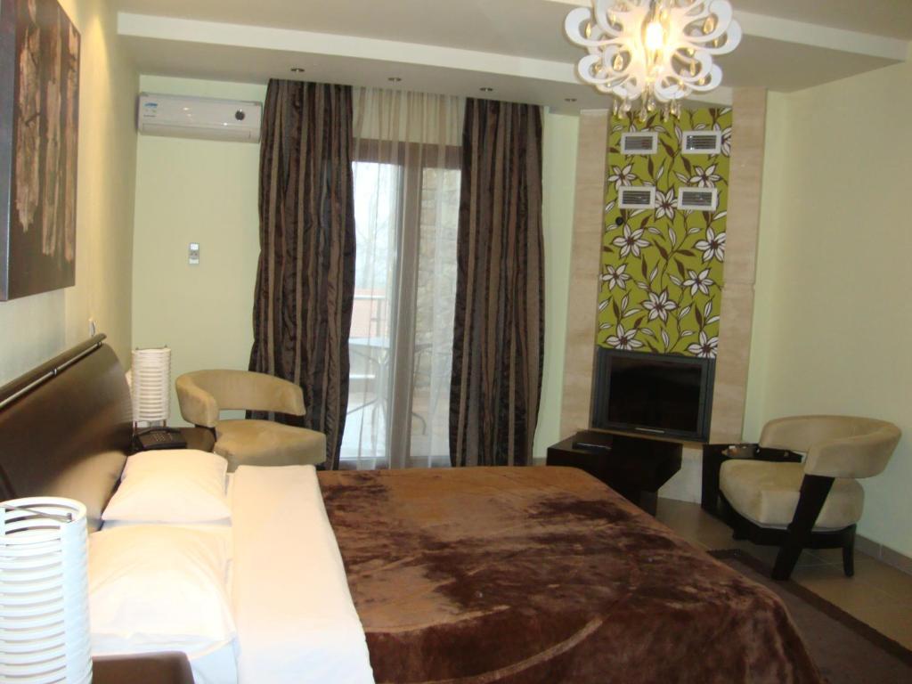 Nymfes Hotel Loutraki  Bagian luar foto