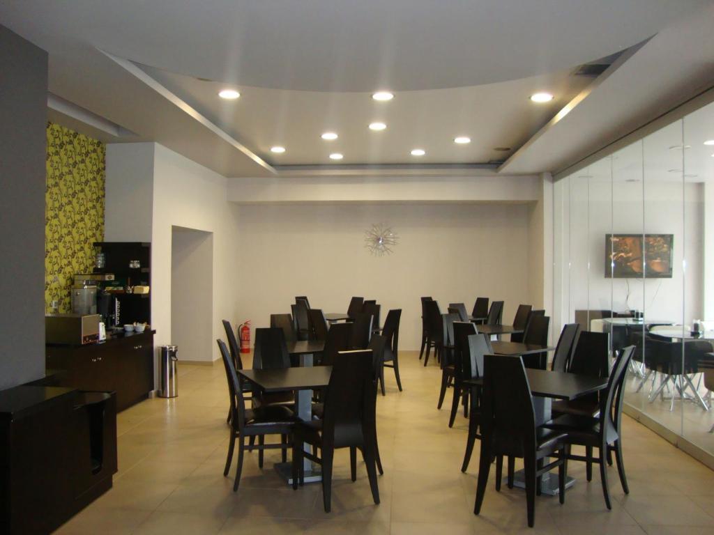Nymfes Hotel Loutraki  Bagian luar foto