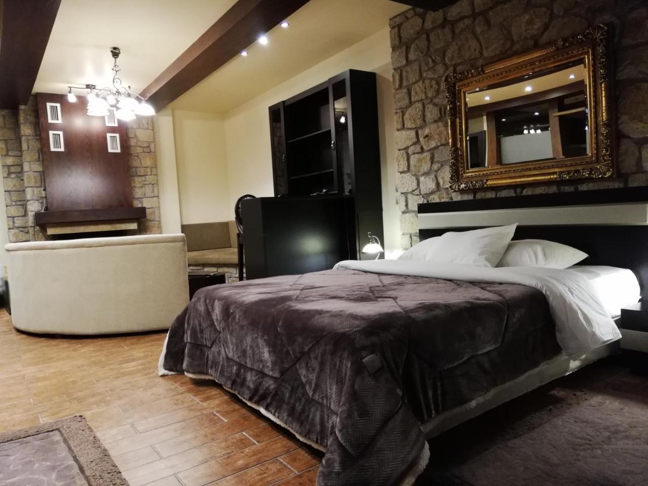 Nymfes Hotel Loutraki  Bagian luar foto